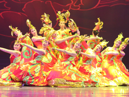 抒愛(ài)國(guó)情 圓強(qiáng)企夢(mèng) 郴汽集團(tuán)慶祝中華人民共和國(guó)成立70周年文藝演出隆重舉行