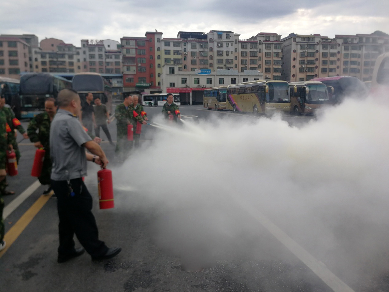 郴汽集團城際大巴站開展2020年消防、反恐、應(yīng)急救援演練